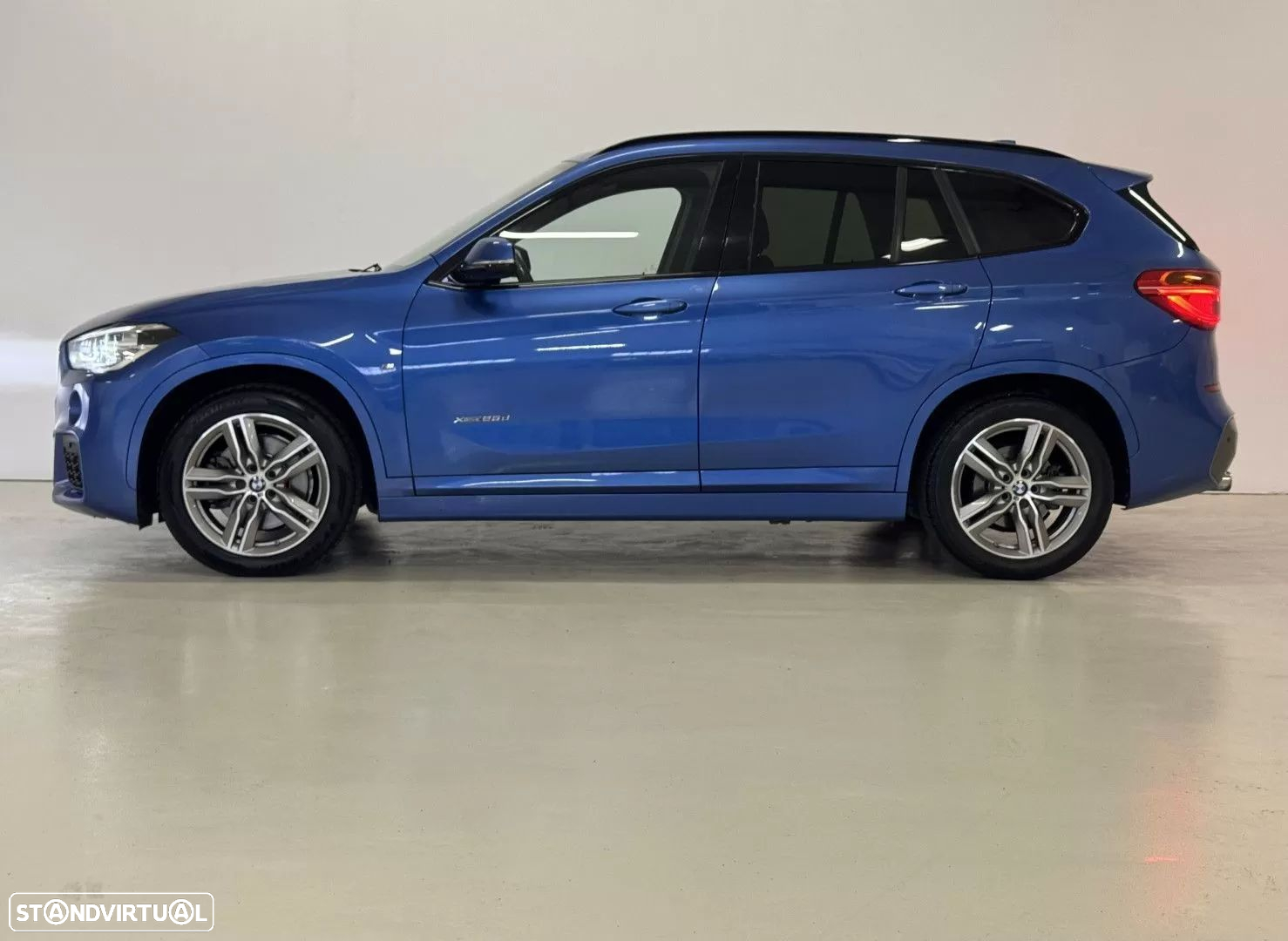 BMW X1 25 d xDrive Pack M - 3