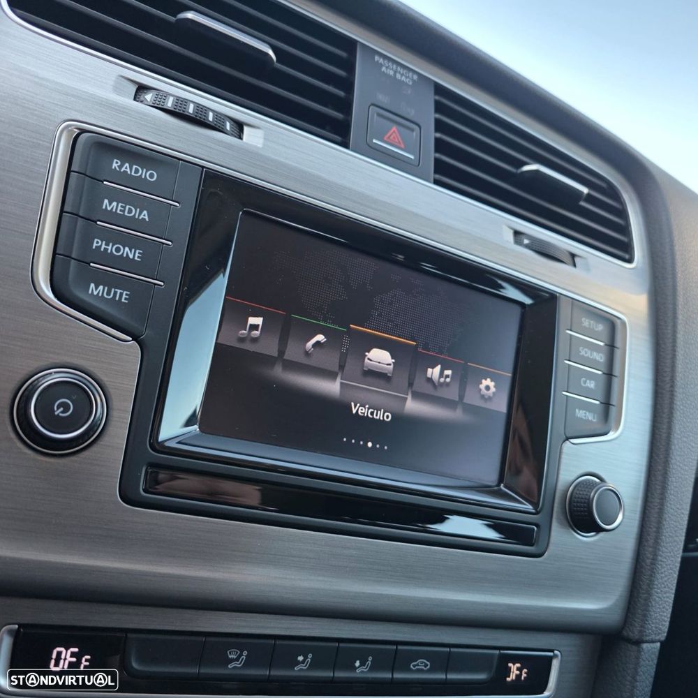 VW Golf 1.2 TSi Confortline - 21