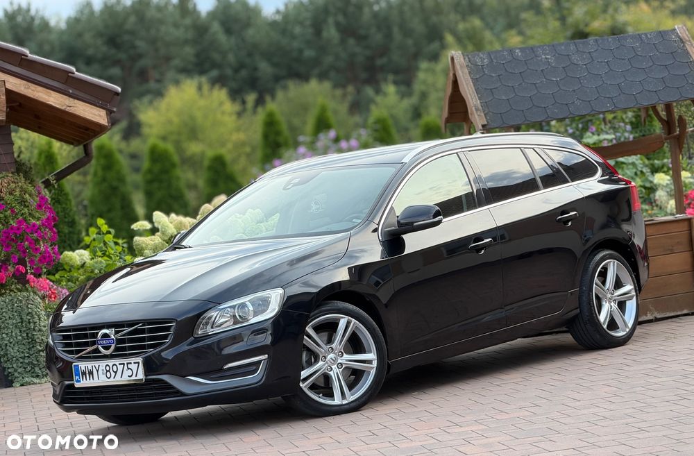 Volvo V60 D4 Drive-E Momentum - 13