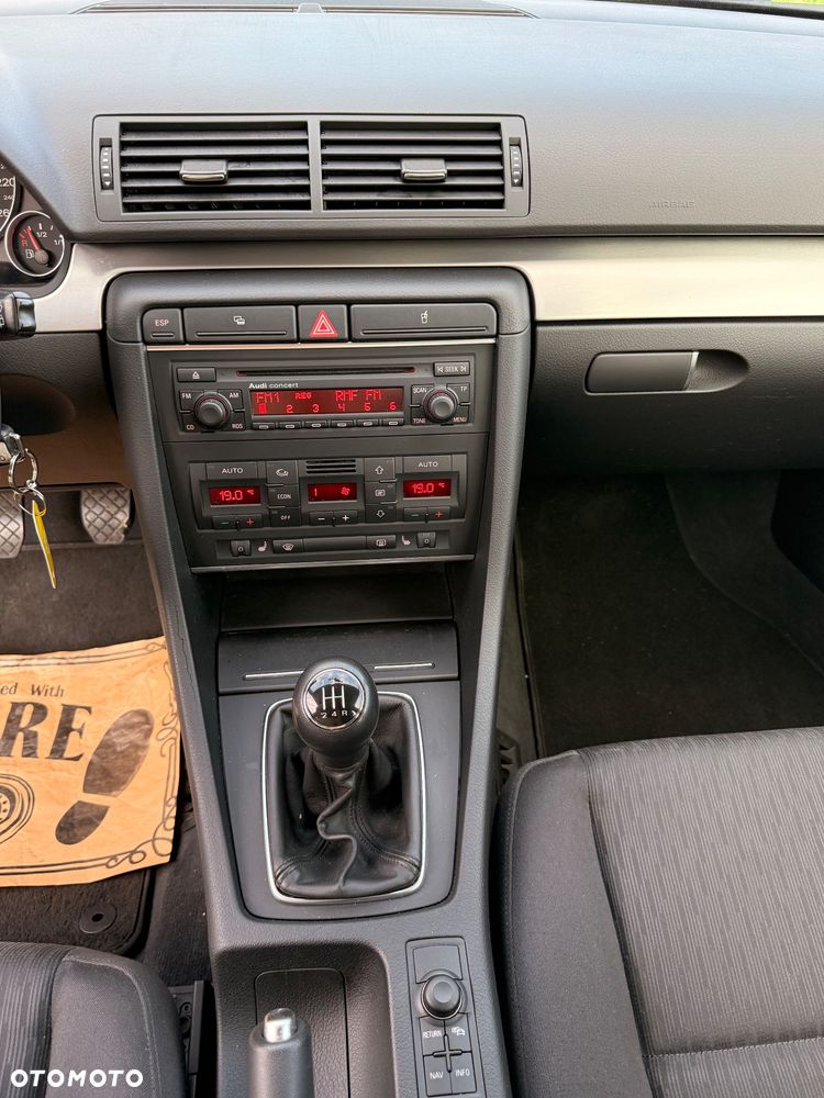 Audi A4 Avant 1.8T - 28