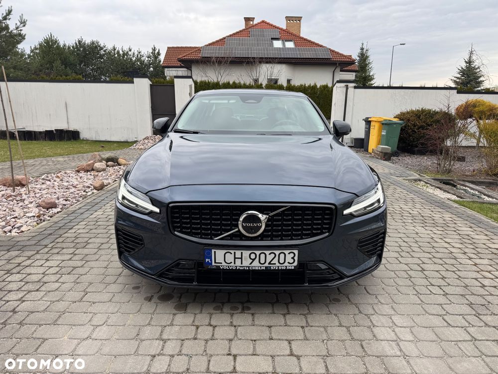 Volvo S60 T8 Recharge AWD Ultimate Dark - 4