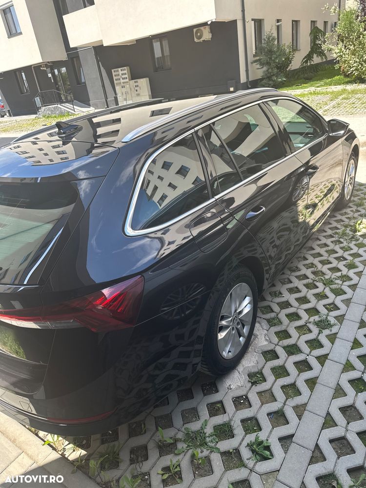 Skoda Octavia 1.6 TDI DSG Style - 3