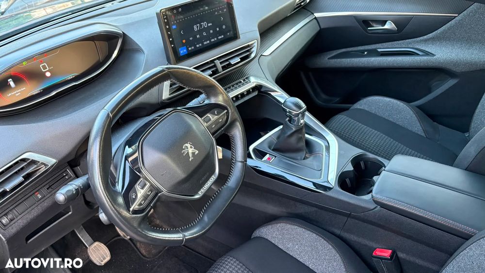 Peugeot 3008 - 24