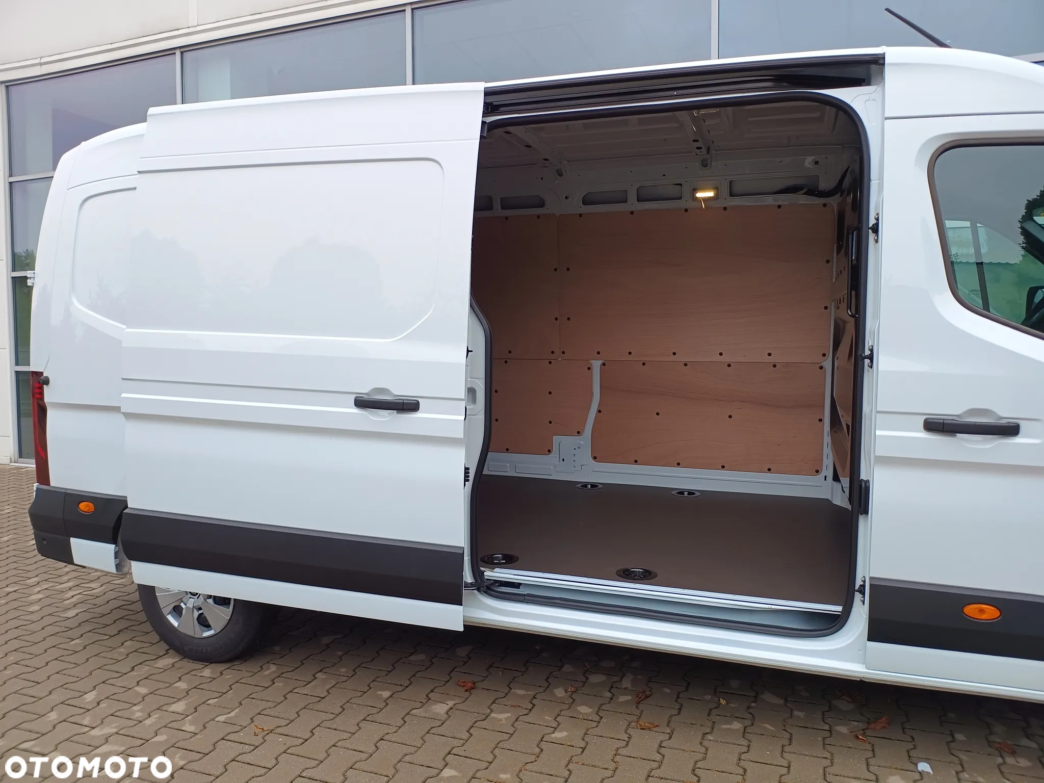 Renault Master - 11