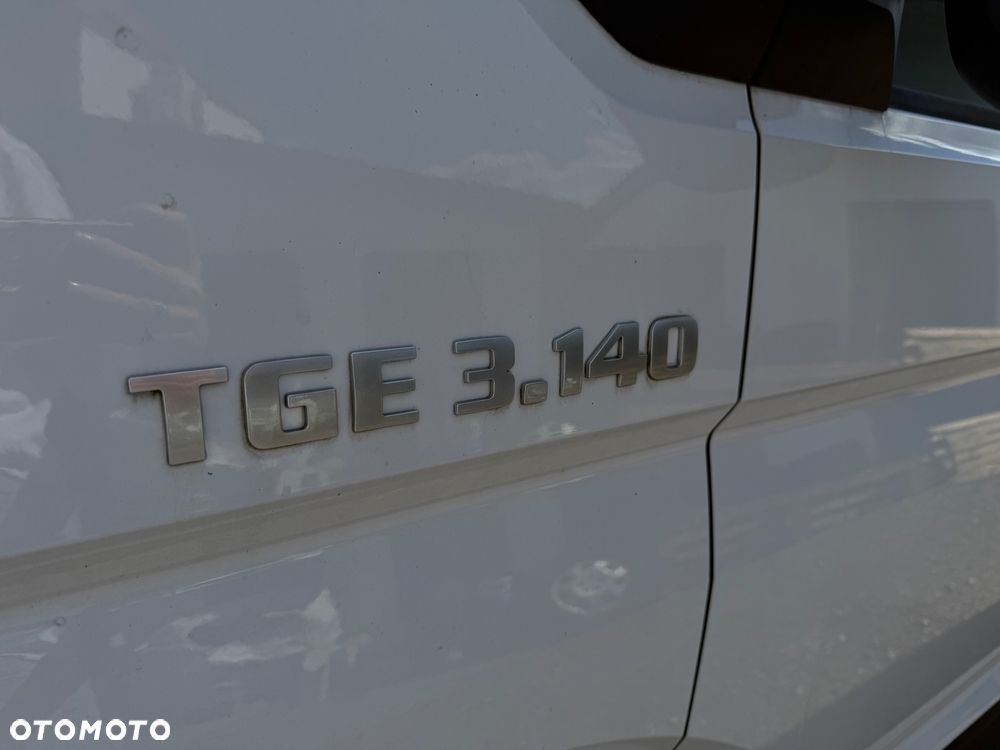 MAN TGE - 12