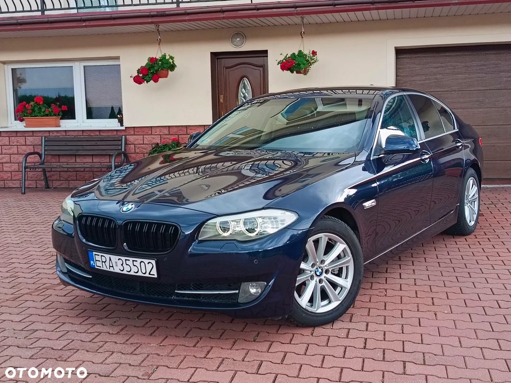 BMW Seria 5 520d Luxury Line - 3