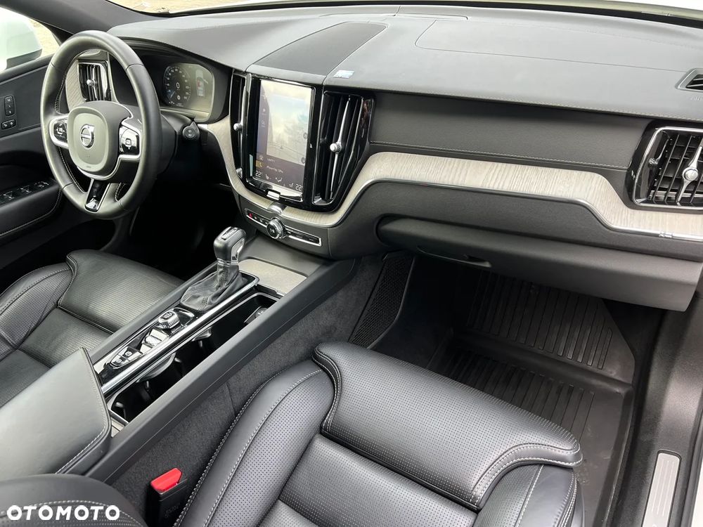 Volvo XC 60 D4 Inscription - 24