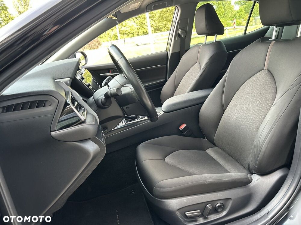 Toyota Camry 2.5 Hybrid Prestige CVT - 9