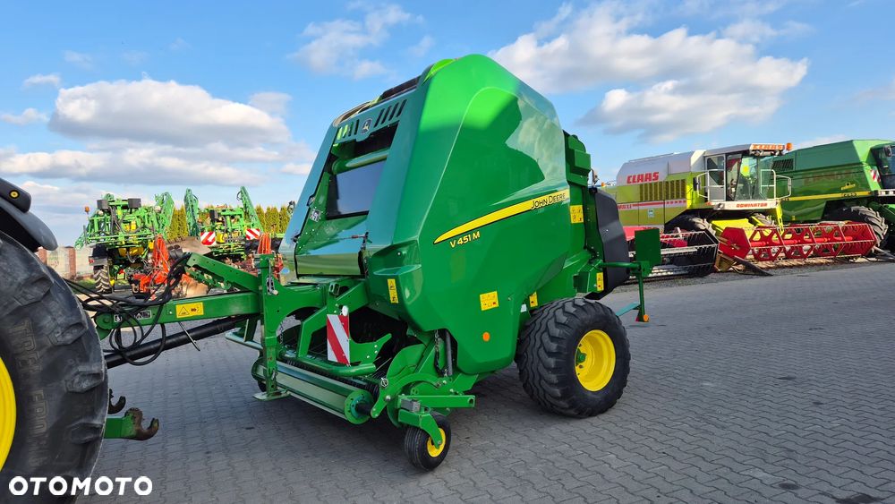 John Deere V 451 M 2019R - 1