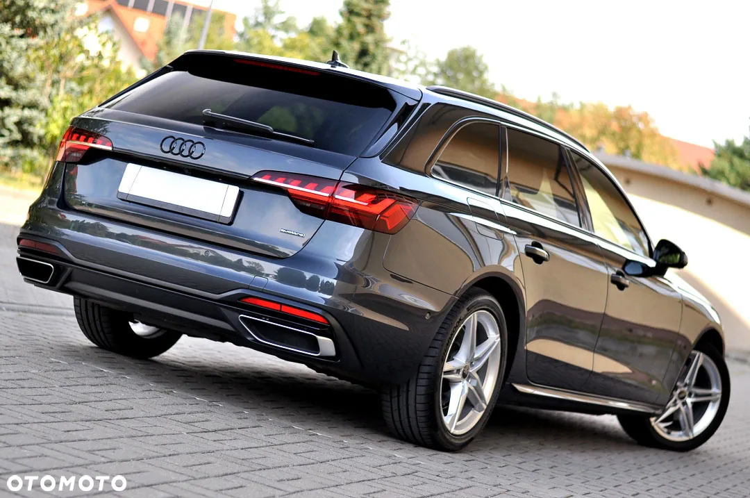 Audi A4 Avant 40 TDI quattro S tronic - 2