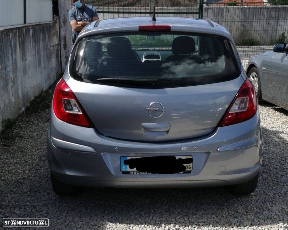 Opel Corsa 1.2 Enjoy Easytronic - 9