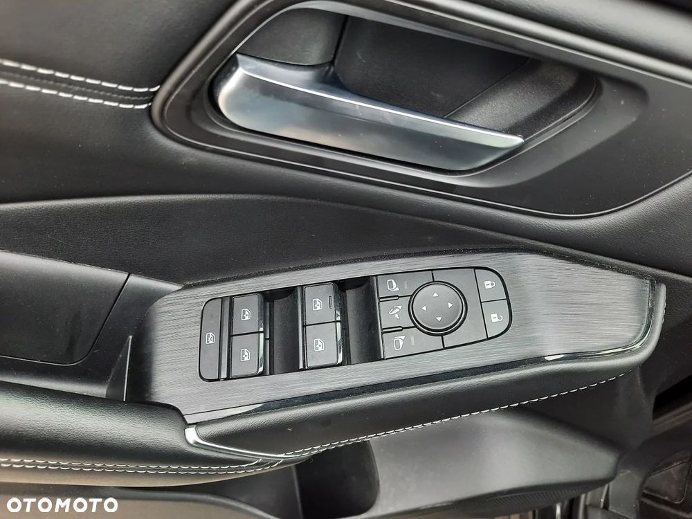 Nissan Qashqai 1.5 e-POWER Black Edition - 16