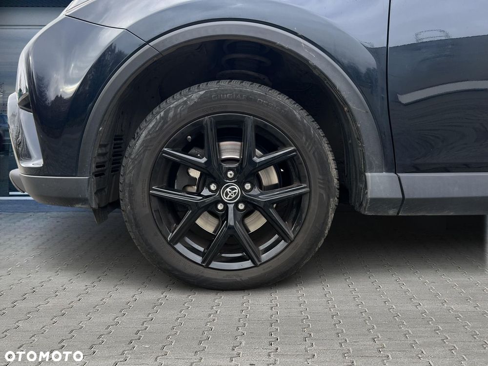 Toyota RAV4 Hybrid Premium 4x2 - 23