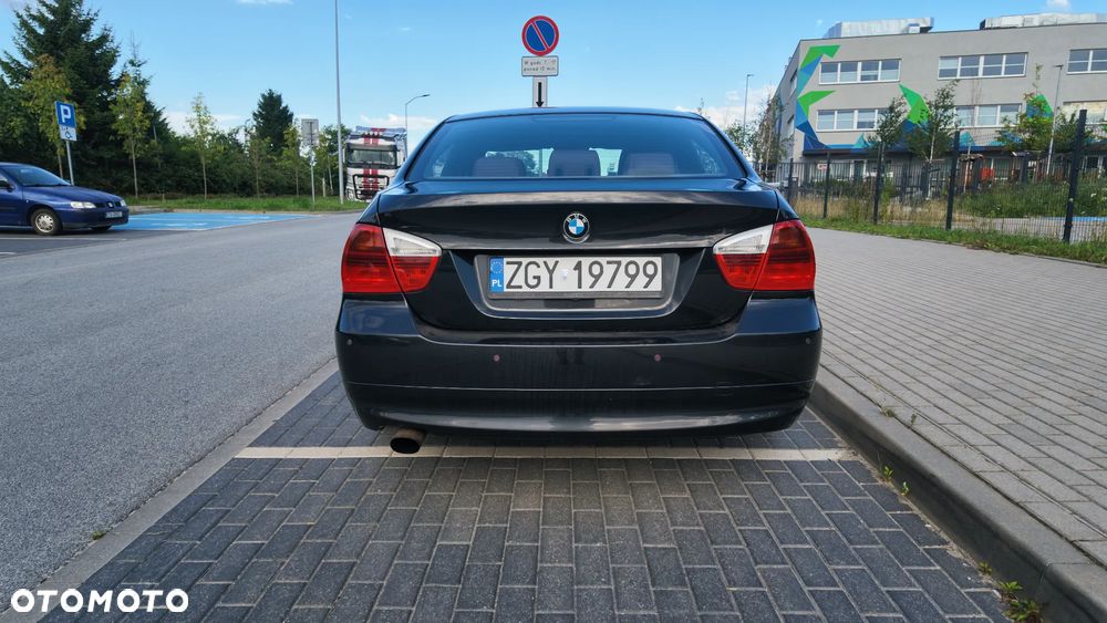 BMW Seria 3 320d - 6