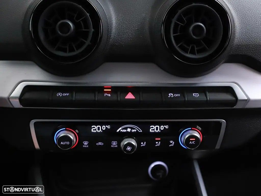 Audi Q2 30 TFSI Sport S tronic - 16