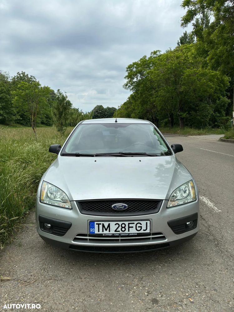 Ford Focus 1.6i Sport - 1
