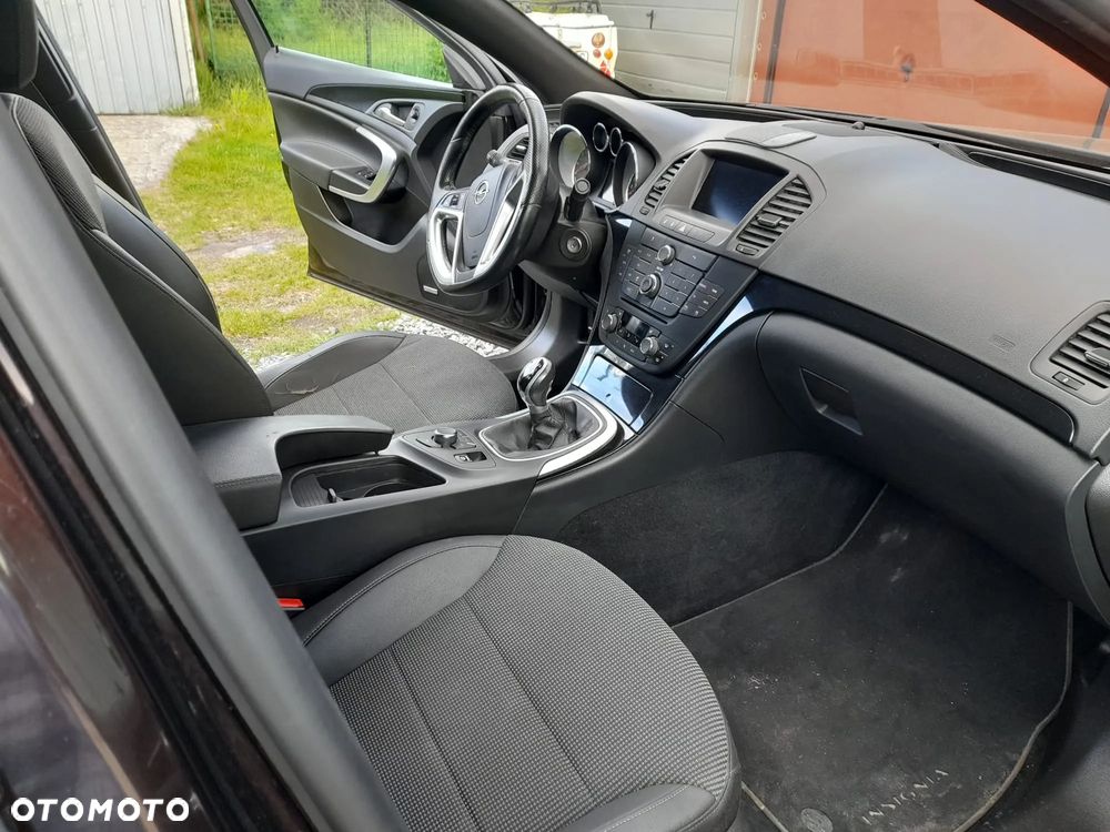 Opel Insignia 1.6 T Sport - 19