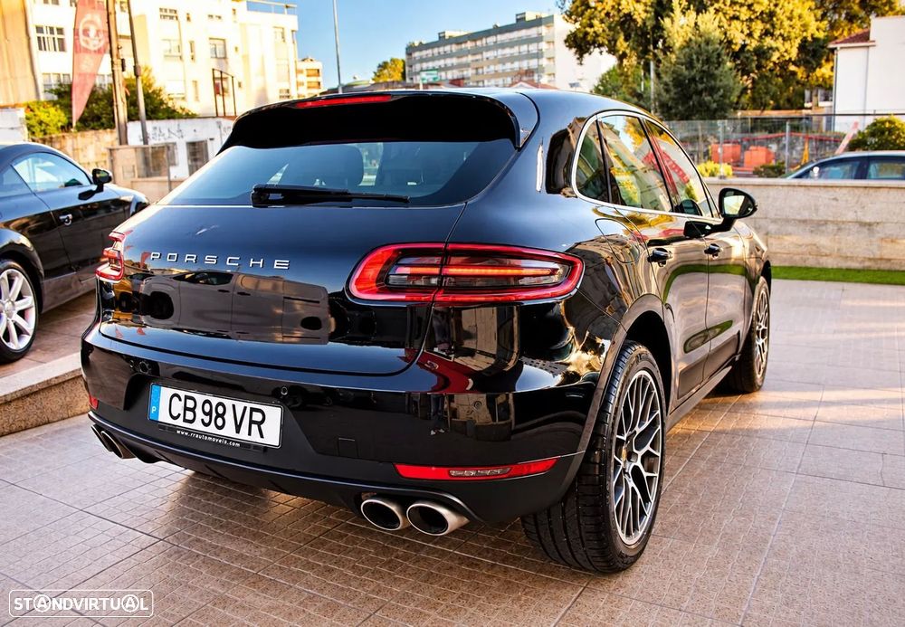 Porsche Macan S - 35