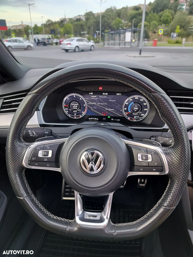 Volkswagen Passat 2.0 TDI DSG 4Motion R Executive - 8
