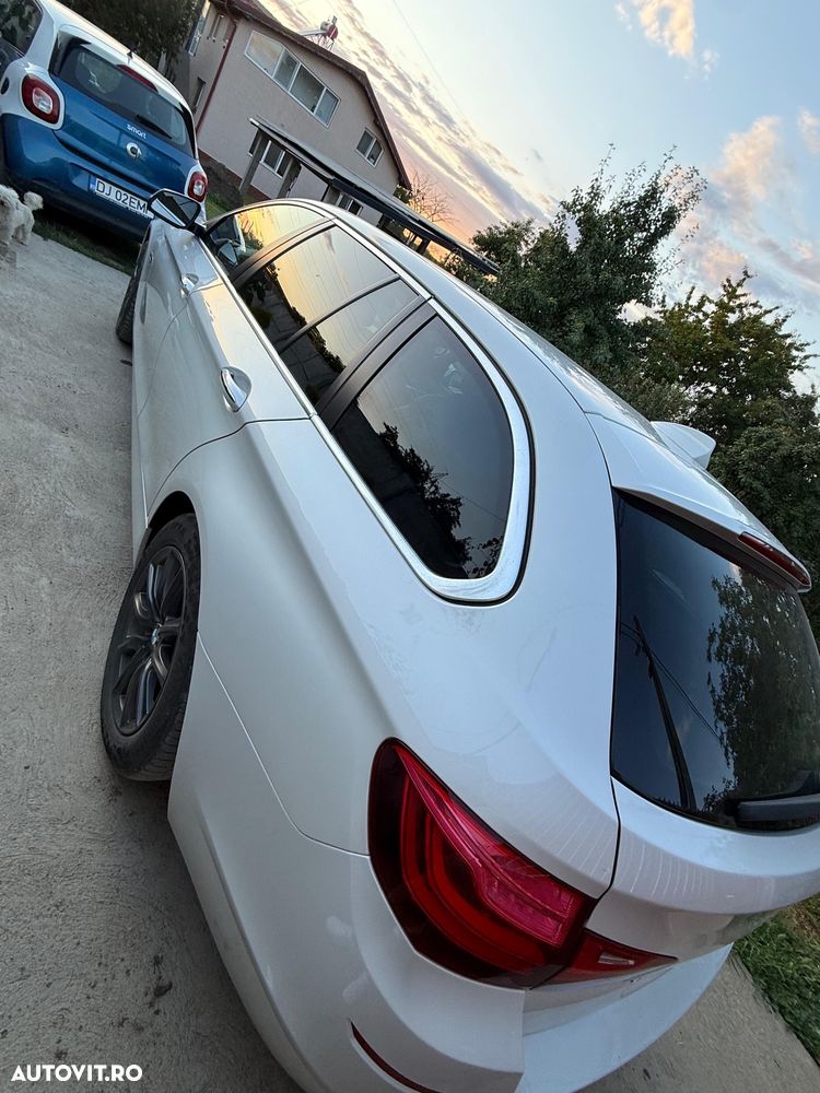 BMW Seria 5 520d Aut. Luxury Line - 3