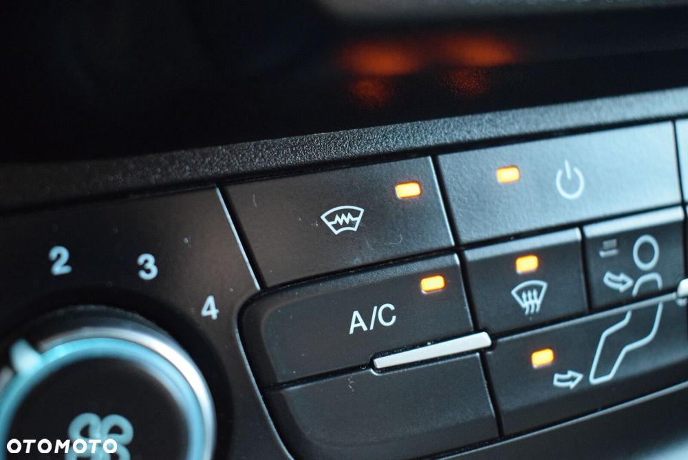 Ford transit-connect TREND - 18