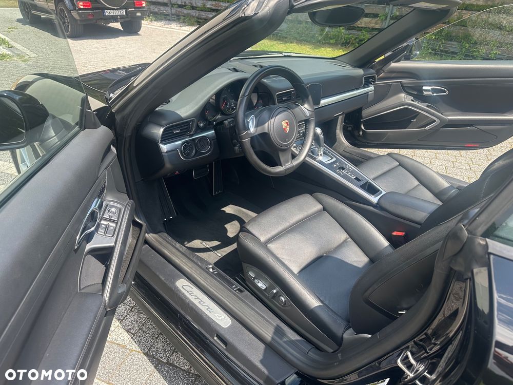 Porsche 911 Carrera 4 PDK Black Edition - 10