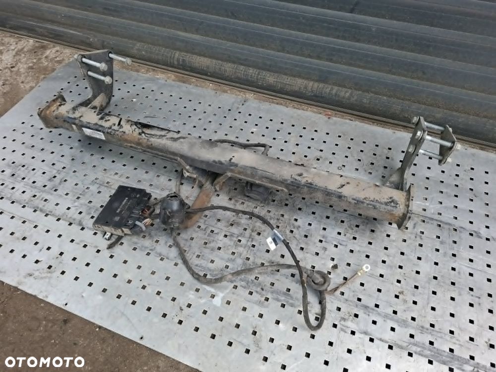 HAK HOLOWNICZY MERCEDES W447 MODUŁ WIĄZKA - 3