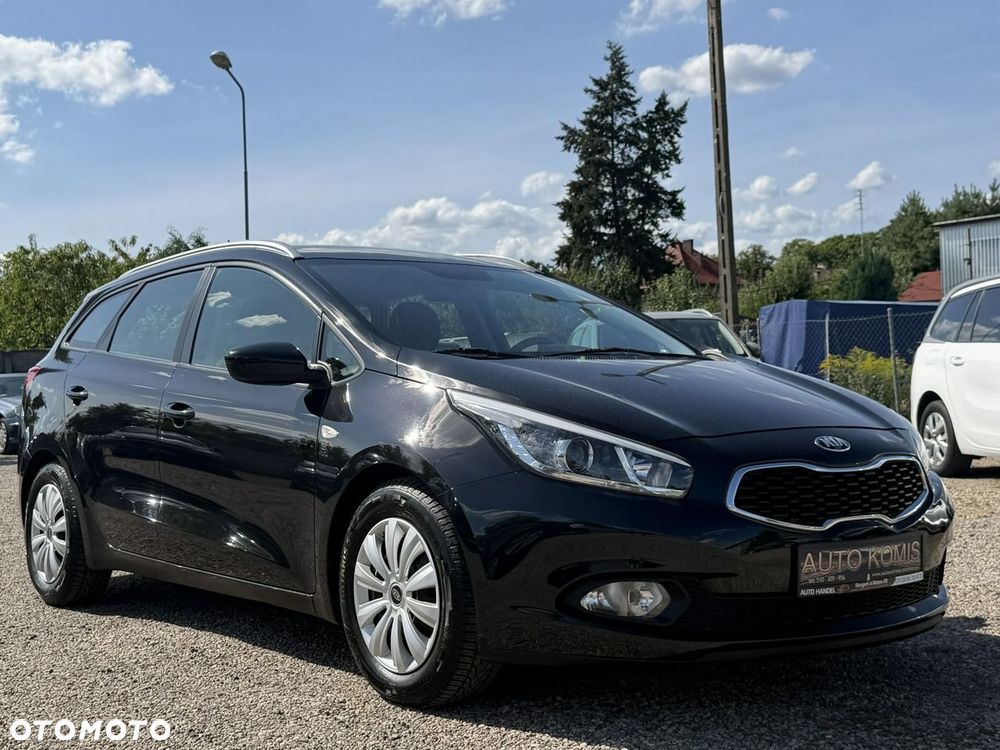 Kia Ceed - 16