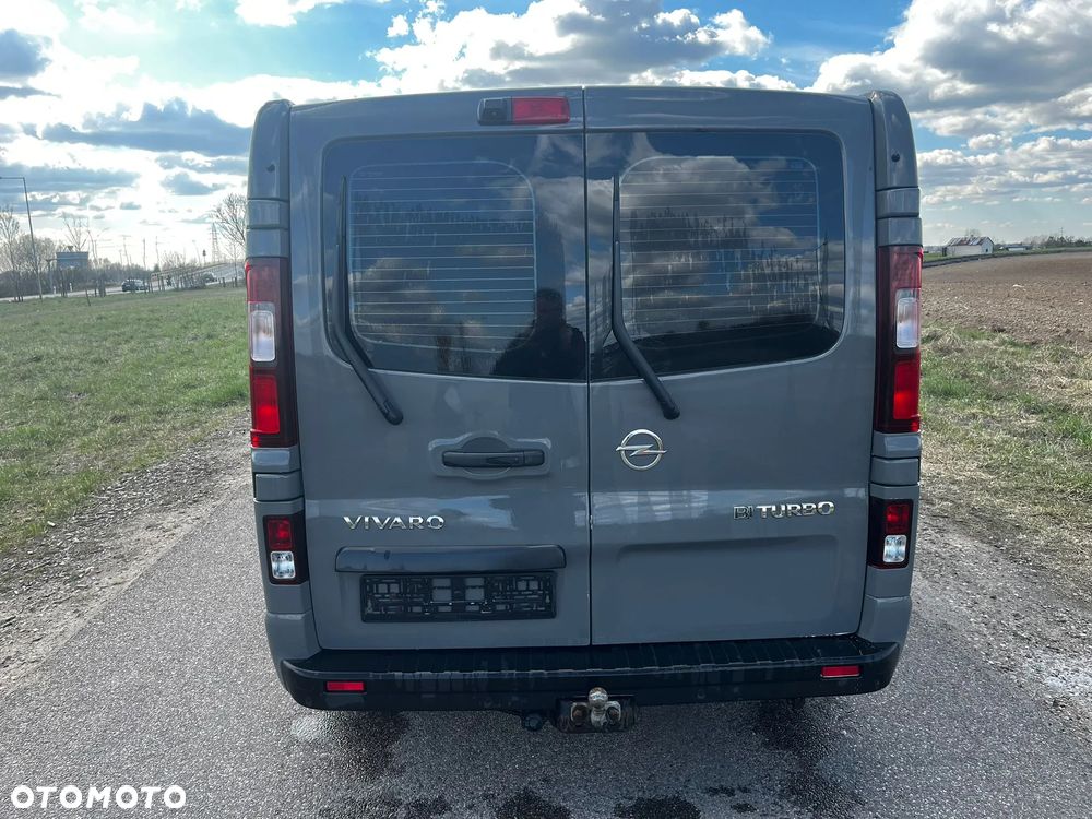 Opel Vivaro - 5