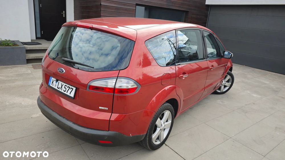 Ford S-Max 2.0 FF Titanium - 32