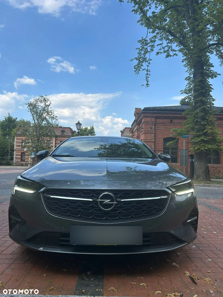 Opel Insignia - 8