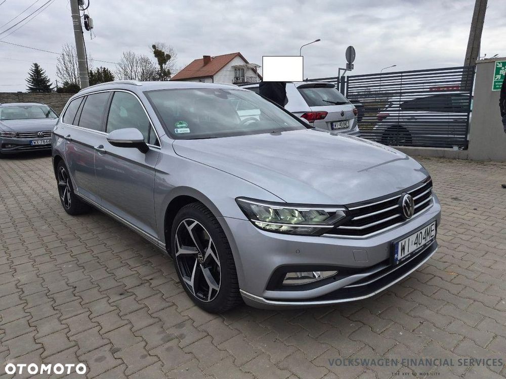 Volkswagen Passat 1.5 TSI EVO Elegance DSG - 1