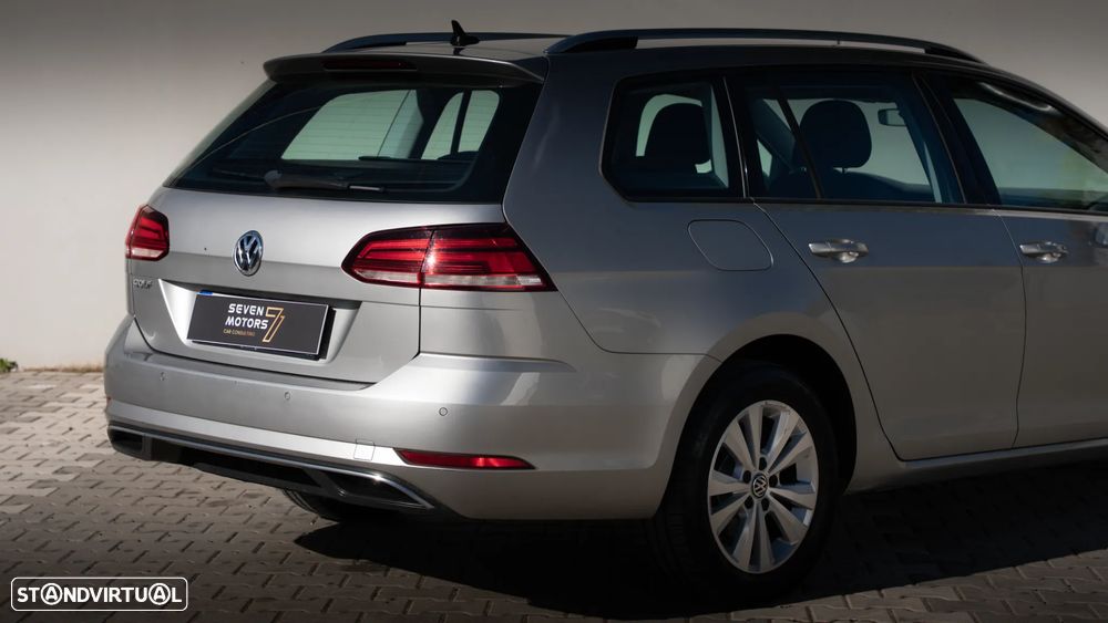 VW Golf Variant 1.6 TDi Confortline - 12