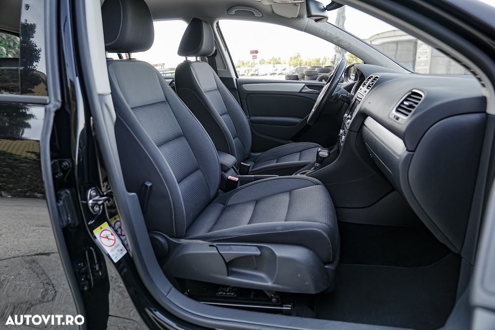 Volkswagen Golf 1.4 TSI BlueMotion Technology DSG Comfortline - 9