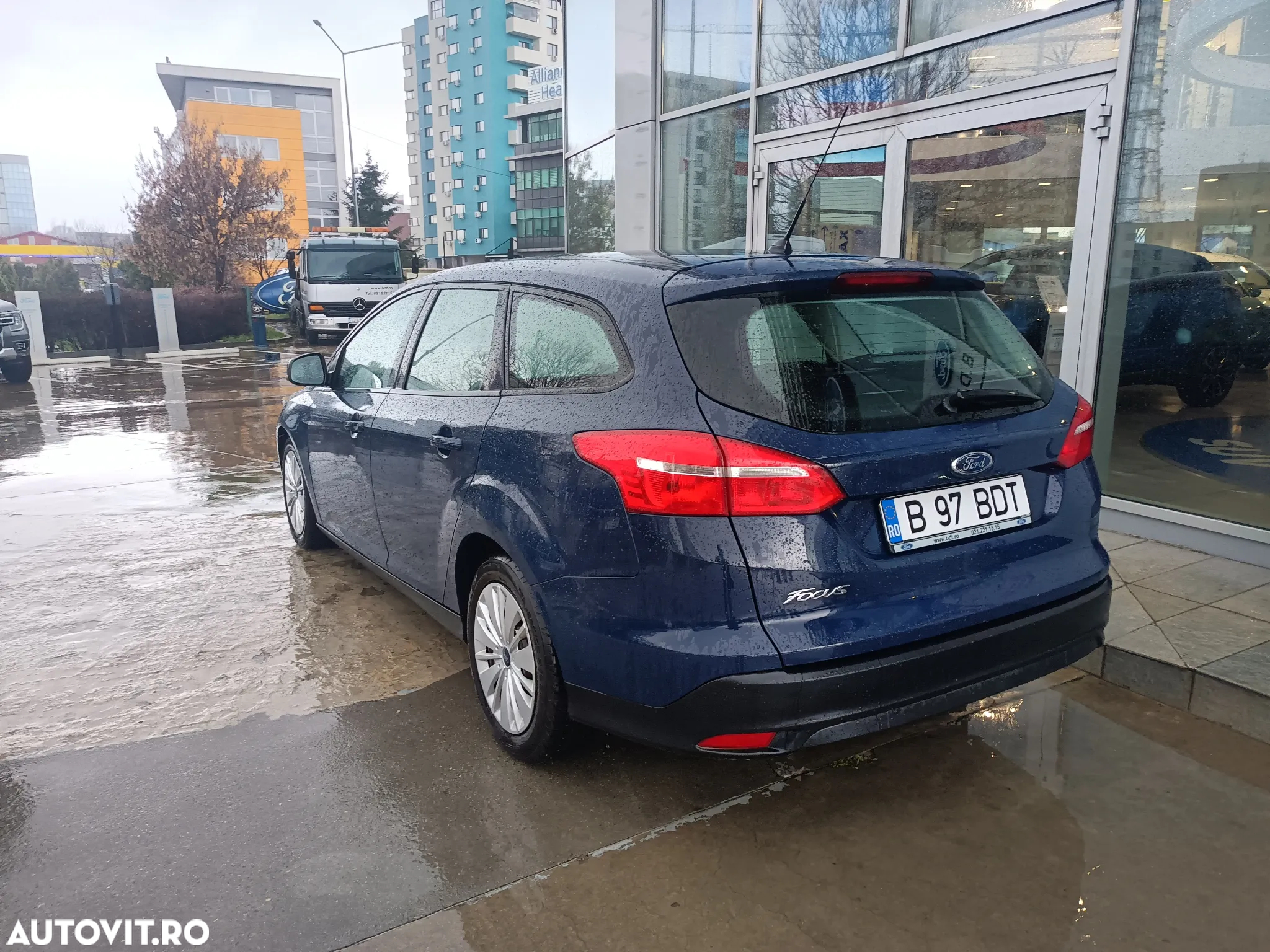Ford Focus - 6