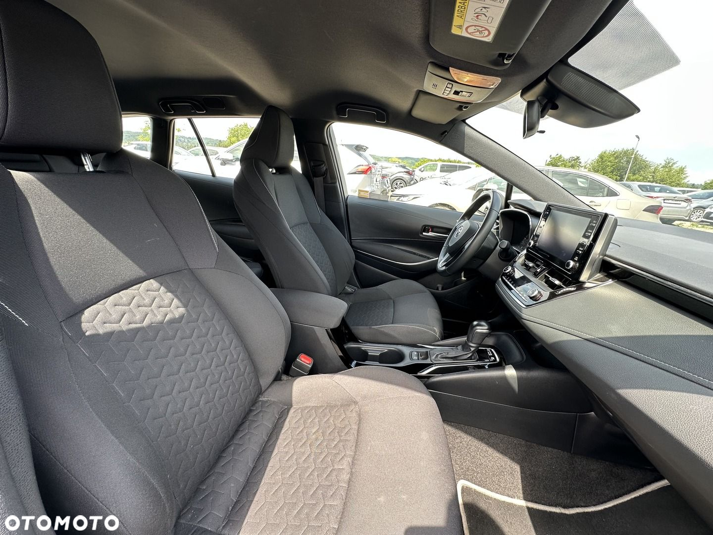 Toyota Corolla - 14