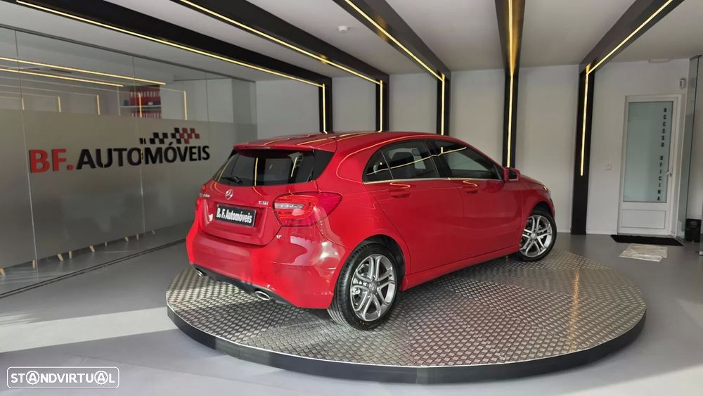 Mercedes-Benz A 160 d Urban - 4