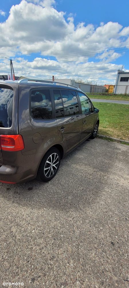 Volkswagen Touran 1.6 TDI DPF Life - 2