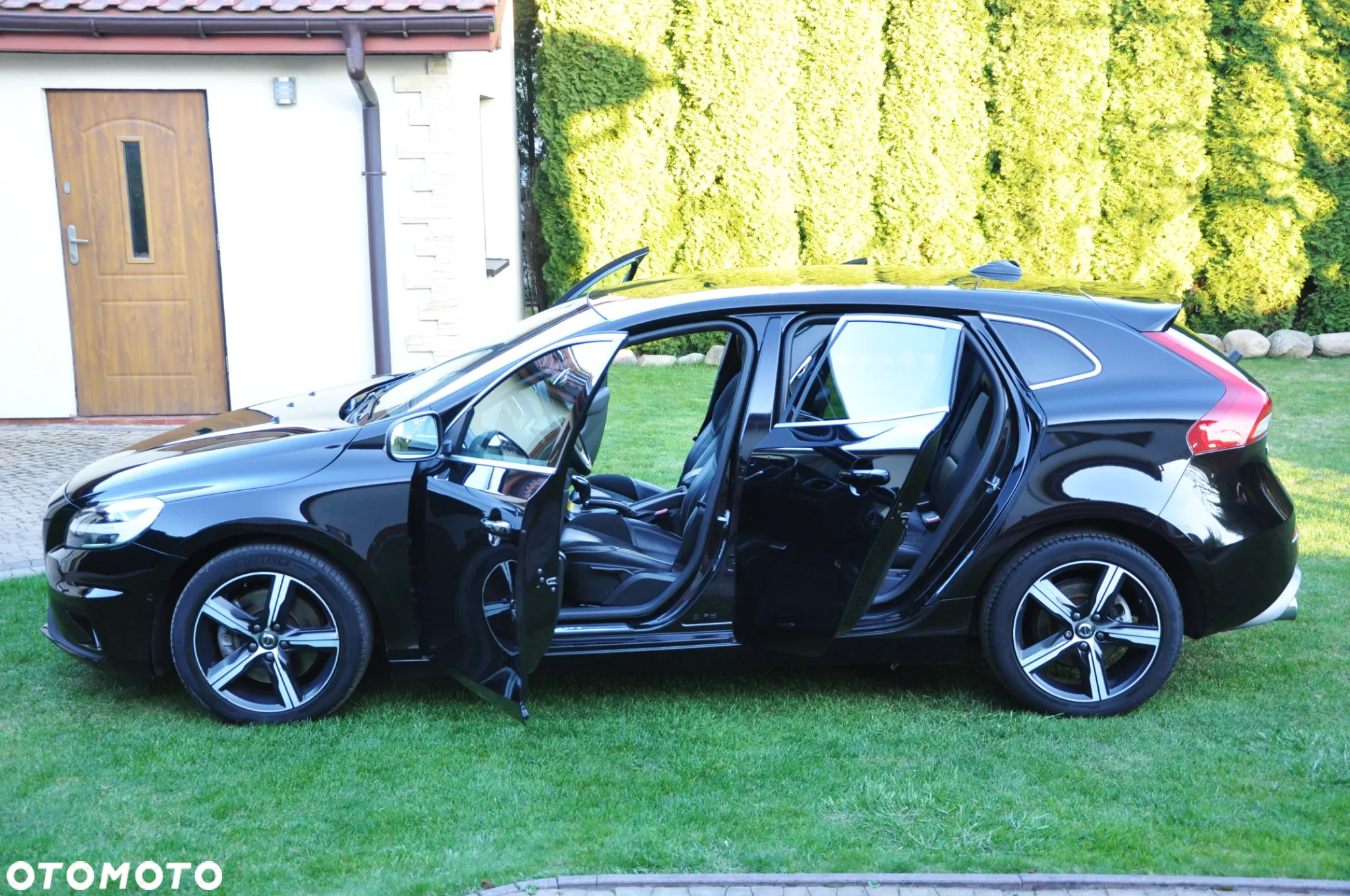 Volvo V40 T3 Drive-E R-Design Momentum - 12