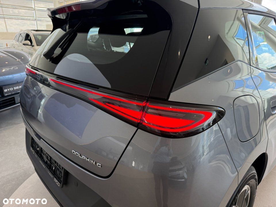 BYD Dolphin G Active E-CVT - 17
