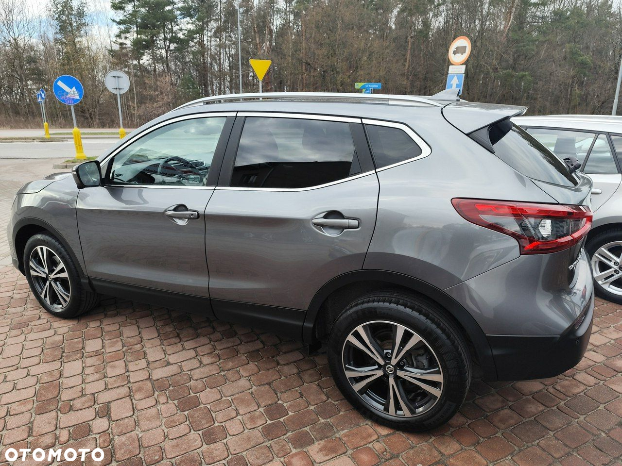 Nissan Qashqai - 7