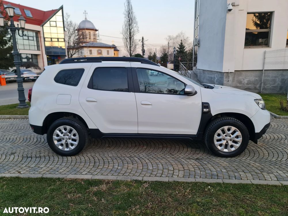 Dacia Duster 1.5 dCi 4x4 Prestige - 4