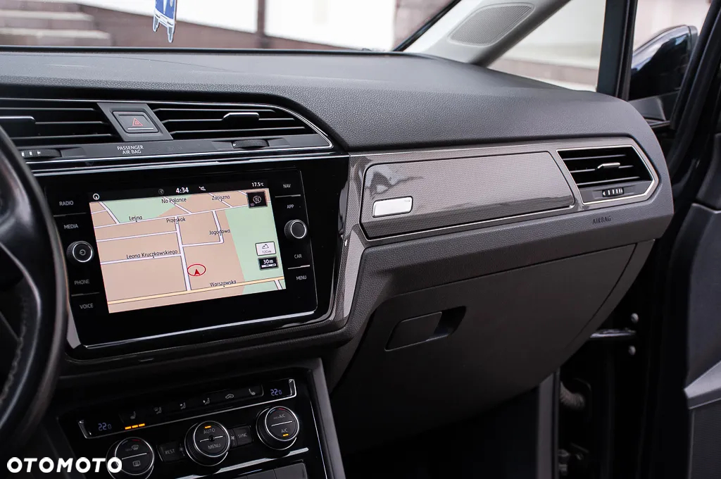 Volkswagen Touran 2.0 TDI BMT IQ Drive DSG - 34