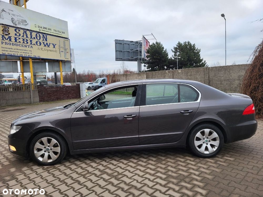 Skoda Superb - 2