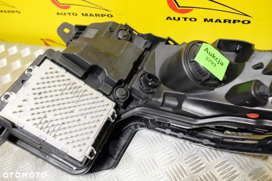 RIVIAN R1T 2021- REFLEKTOR LAMPA FULL LED R USA - 14