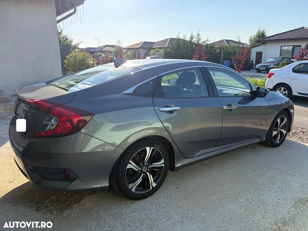Honda Civic 1.5 VTEC Turbo CVT Elegance Navi - 4
