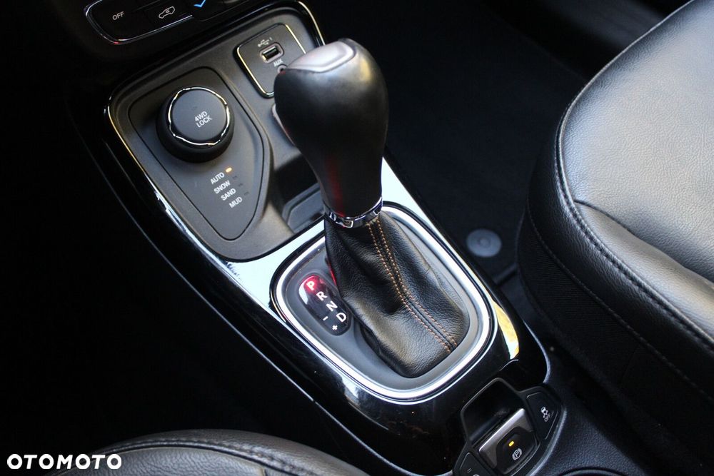 Jeep Compass - 21