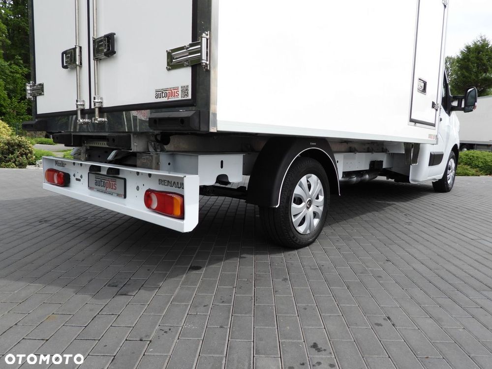 Renault MASTER CHŁODNIA KONTENER -10*C FUNKCJA GRZANIA ZASILANIE 230V TEMPOMAT LEDY KLIMATYZACJA  165KM - 31