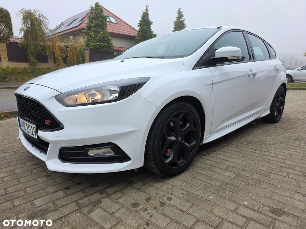 Ford Focus 2.0 TDCi ST - 2