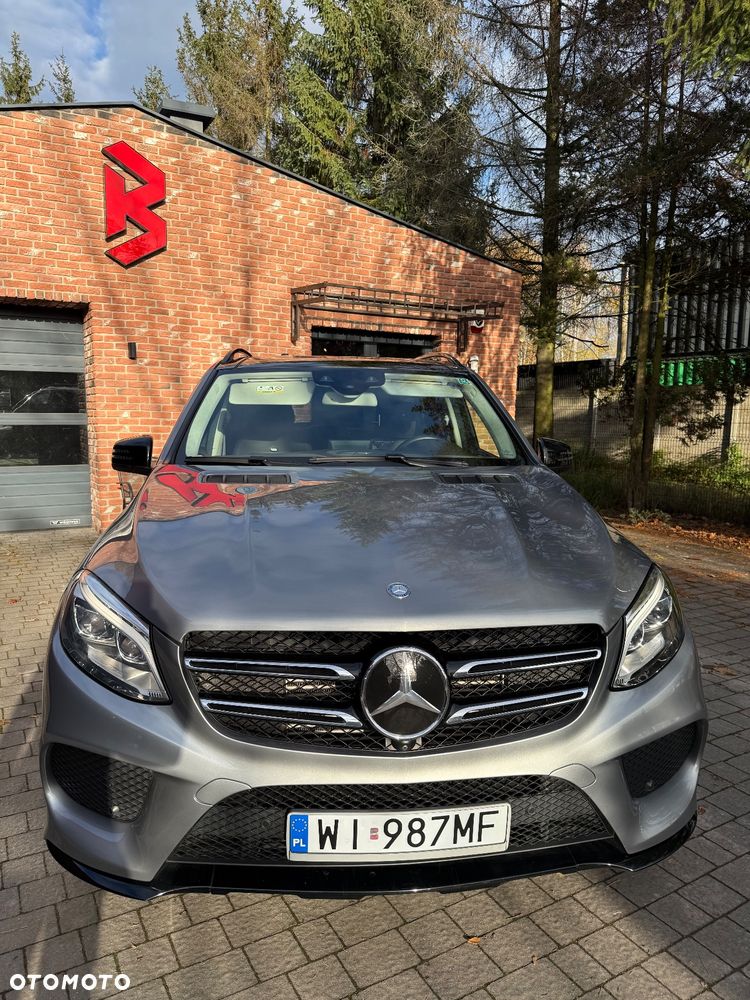 Mercedes-Benz GLE 350 d 4-Matic - 1